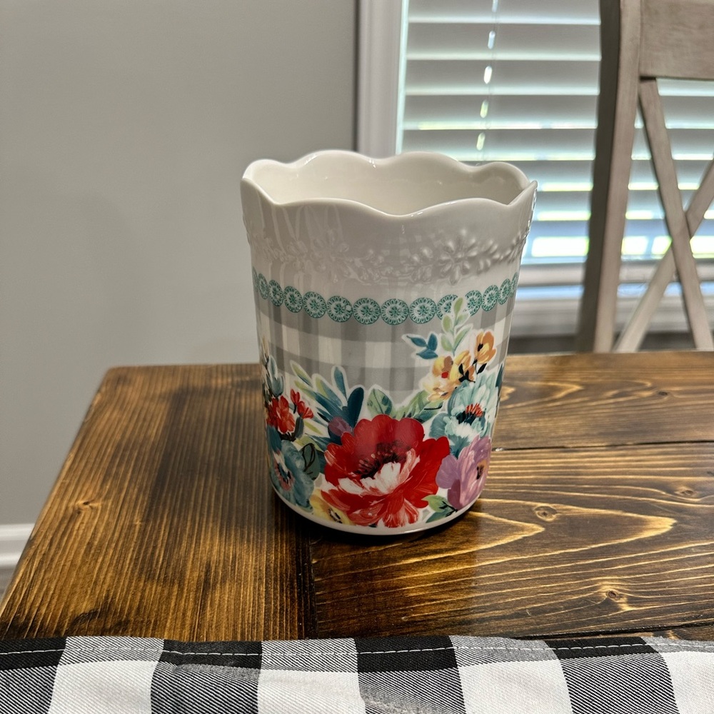 Pioneer Women Kitchen Utensil Holder